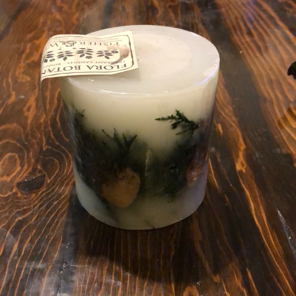 CANDLES WITH PINE FOREST